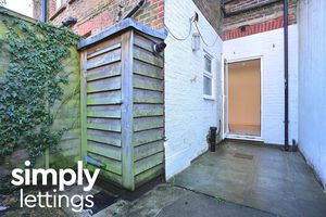 Photo 11- click for photo gallery